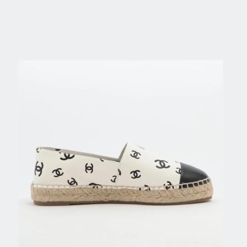 CHANEL Printed Remskin EspaDue