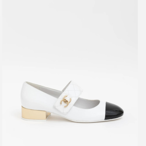CHANEL White and Black Two-Tone Merri-Jane Shoes