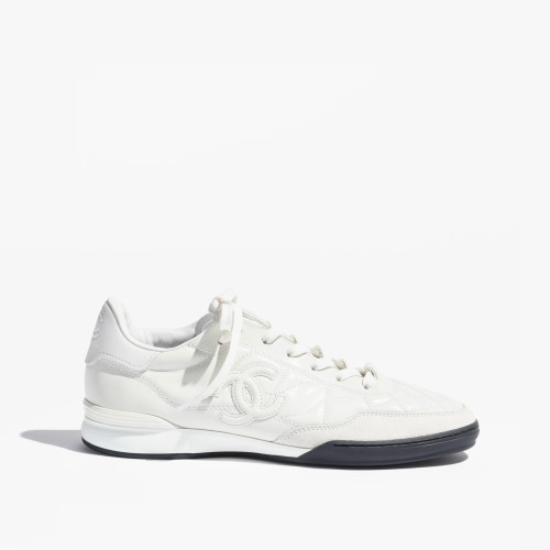 CHANEL Sneakers Shiny Carpskin Suede White
