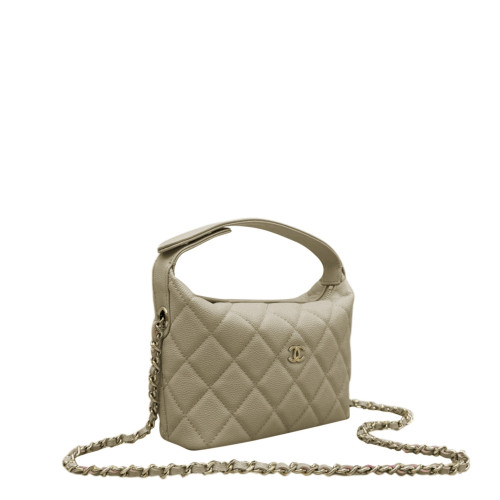 CHANEL CLUTCH WITH CHAIN