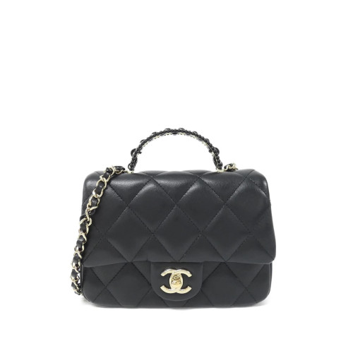 CHANEL CLUTCH WITH CHAIN