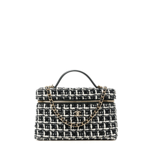 CHANEL LONG VANITY WITH CHAIN