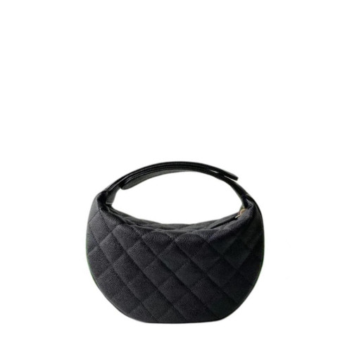 CHANEL POUCH