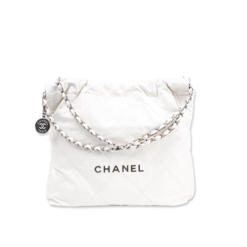 CHANEL 22 Handbag