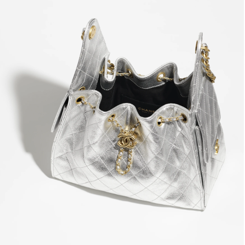 CHANEL 25 Small Handbag