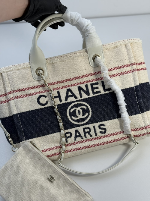 김X희님 샤넬 도빌 토트백