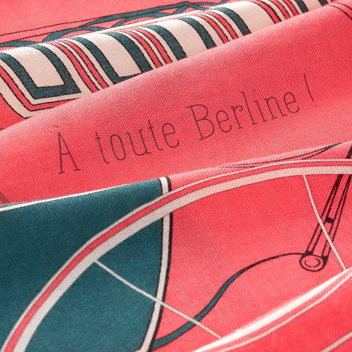 Hermes A Toute Berline shawl 140