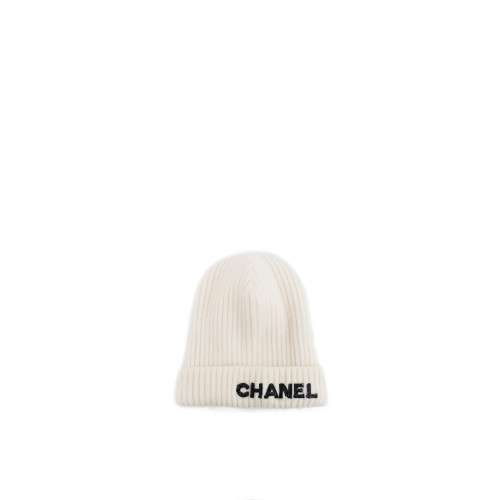 CHANEL lettering cashmere beanie