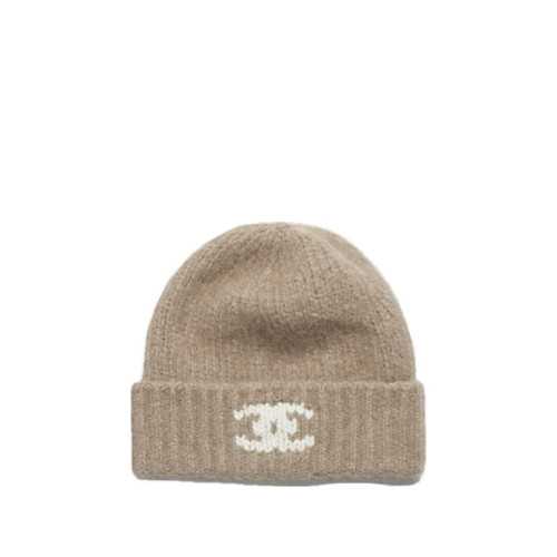 CHANEL cc logo cashmere Beanie