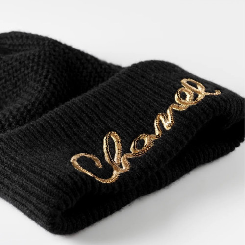CHANEL 22A Beanie Lettering Cashmere