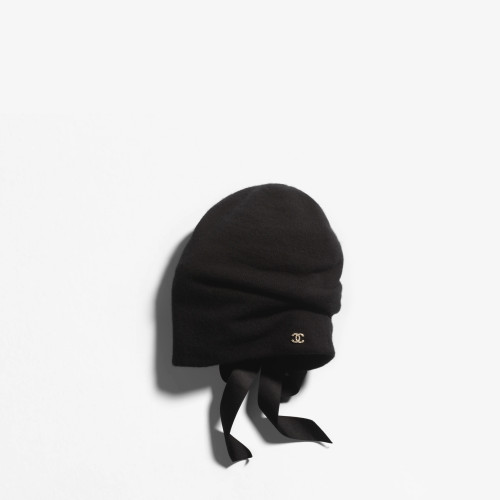 CHANEL Beanie Cashmere & Black