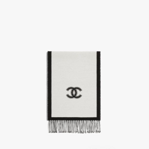CHANEL 24 Season Wool CC Navy White Two-Tone Stoll Large muffler