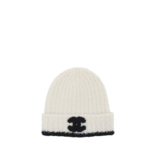CHANEL Beanie Cashmere